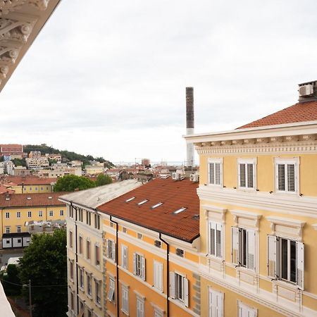 Enjoy Trieste In The City Center Exterior foto